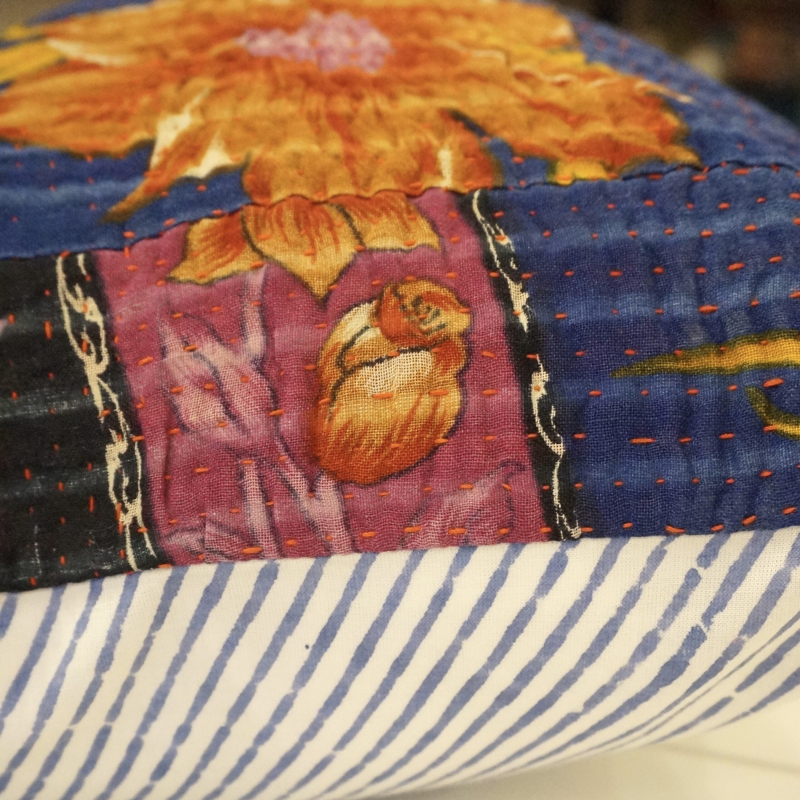Coussin en kantha N°72* Claire Beaugrand