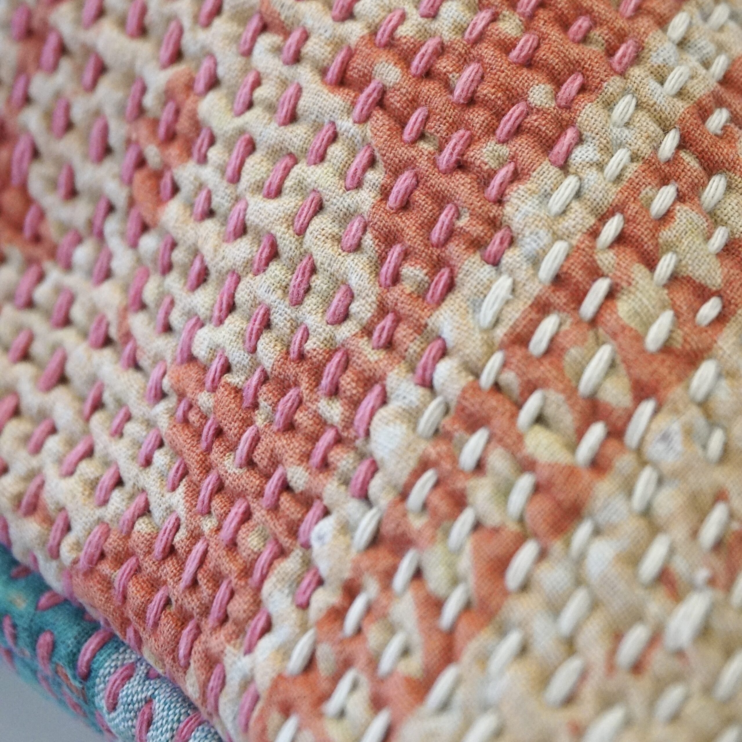 Coussin en kantha N°108** Claire Beaugrand